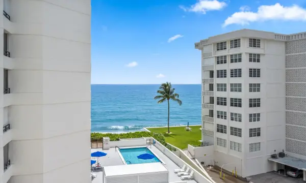 3560 S Ocean Boulevard 607, South Palm Beach, FL 33480