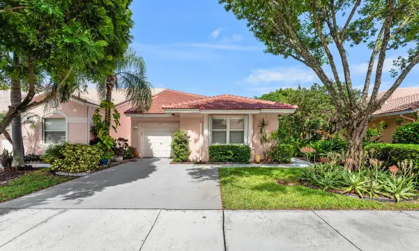 315 Coral Trace Lane, Delray Beach, FL 33445