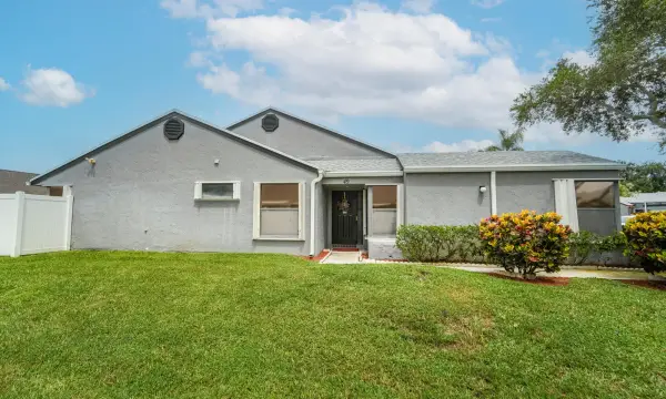 4520 Feivel Road 49, West Palm Beach, FL 33417