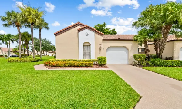 8209 Waterline Drive, Boynton Beach, FL 33472
