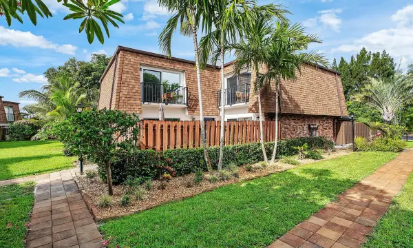 2616 SE 5th Circle D, Boynton Beach, FL 33435