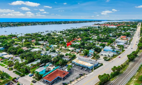 122 Euclid Boulevard, Lantana, FL 33462