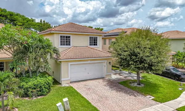 6427 Adriatic Way, West Palm Beach, FL 33413