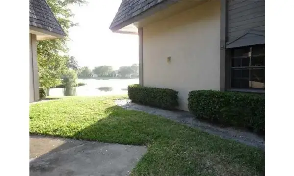 3647 NW 94th Avenue 4h, Sunrise, FL 33351