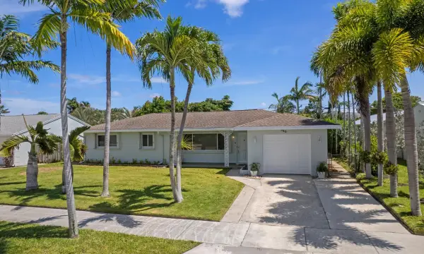 360 Palmetto Street, West Palm Beach, FL 33405