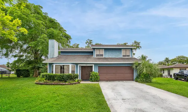 1726 Treehaven Court, Wellington, FL 33414
