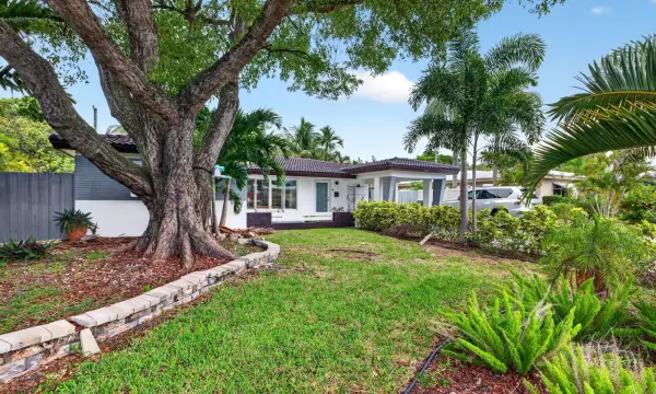 4031 NE 15th Avenue, Oakland Park, FL 33334