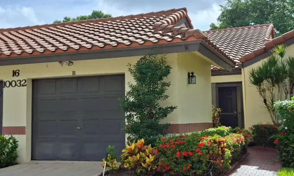 10032 Andrea Lane, Boynton Beach, FL 33437