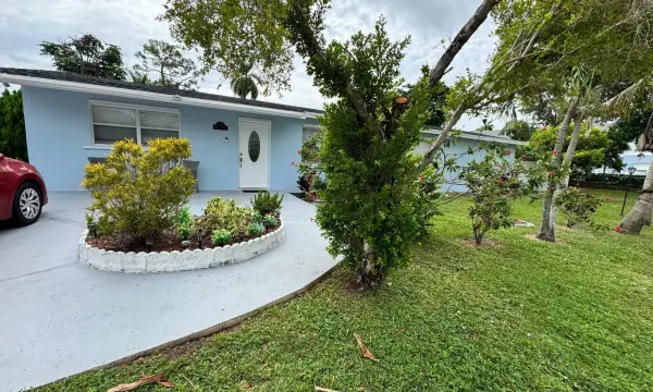3842 Patio Court, Lake Worth Beach, FL 33461
