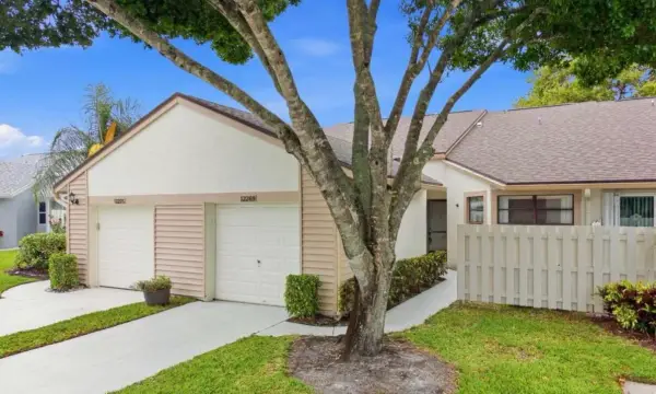 12269 Country Greens Boulevard, Boynton Beach, FL 33437