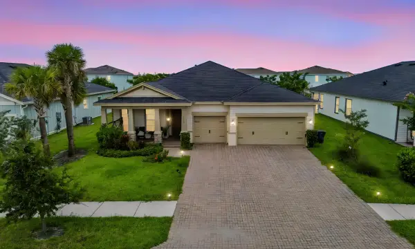 1115 Haywagon Trail, Loxahatchee, FL 33470