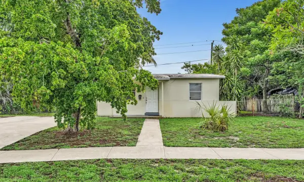 4936 NE 14th Avenue, Pompano Beach, FL 33064