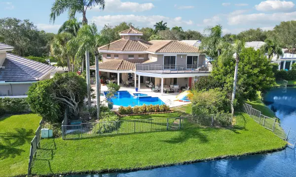 204 Chinook Lane, Jupiter, FL 33458