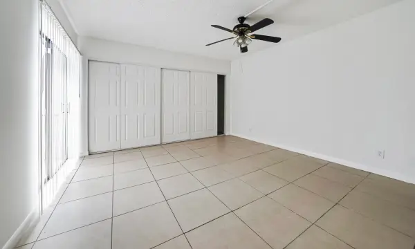 2173 White Pine Circle C, Greenacres, FL 33415