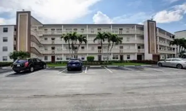 3008 Guildford A, Boca Raton, FL 33434