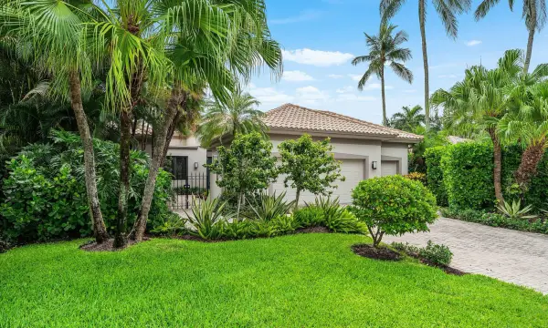 6054 NW 23rd Avenue, Boca Raton, FL 33496
