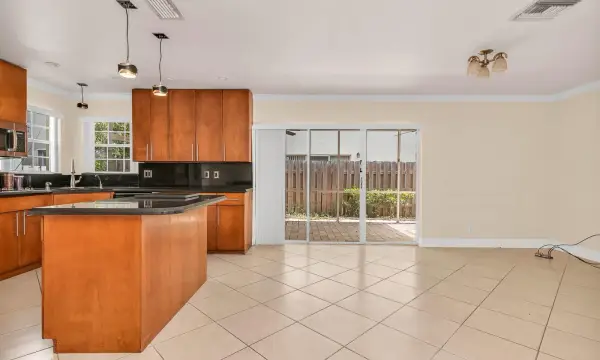 5486 NW 44th Way, Coconut Creek, FL 33073