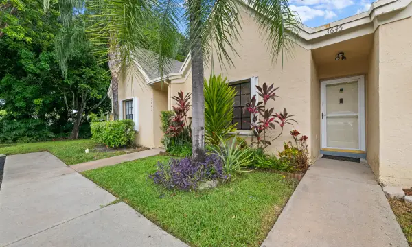 3645 NW 83rd Lane, Sunrise, FL 33351