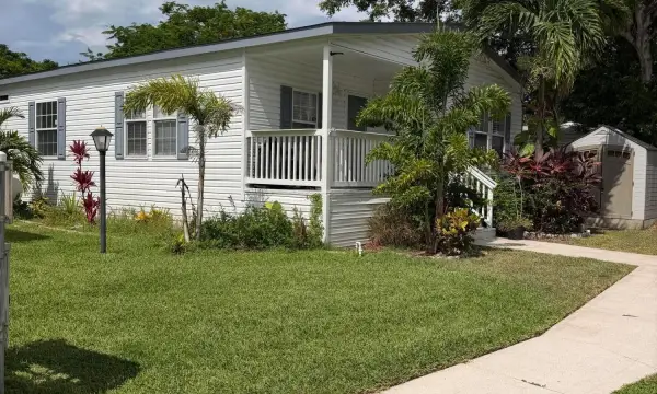 2555 Pga Boulevard 303, Palm Beach Gardens, FL 33410