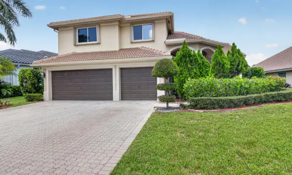 10629 Saint Thomas Drive, Boca Raton, FL 33498