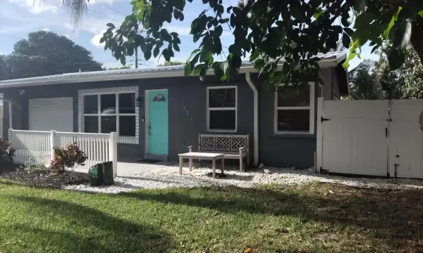 1521 NE 32nd Court, Pompano Beach, FL 33064
