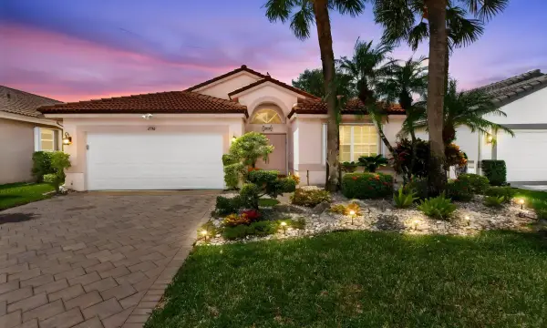 6746 Sun River Road, Boynton Beach, FL 33437