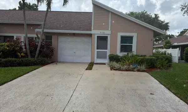 8182 Springtree Road, Boca Raton, FL 33496