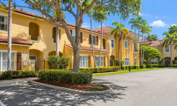 3373 Merrick Lane 705, Margate, FL 33063