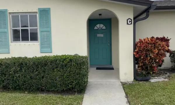 2965 Ashley Drive W C, West Palm Beach, FL 33415