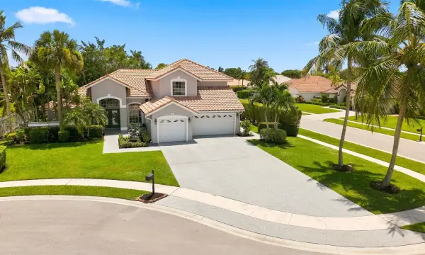 20369 Hacienda Court, Boca Raton, FL 33498