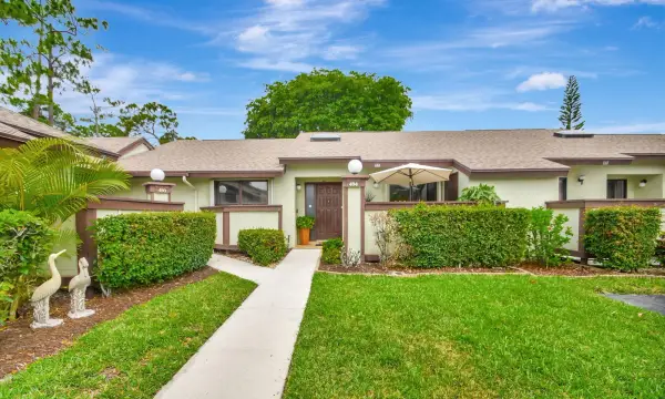 494 Iron Forge Court, Royal Palm Beach, FL, 33411