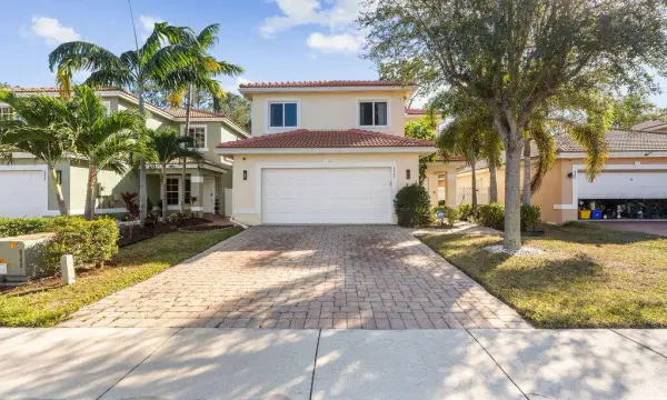6384 Adriatic Way, West Palm Beach, FL 33413