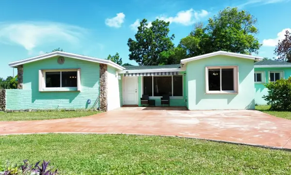 2907 SW 67th Terrace, Miramar, FL 33023