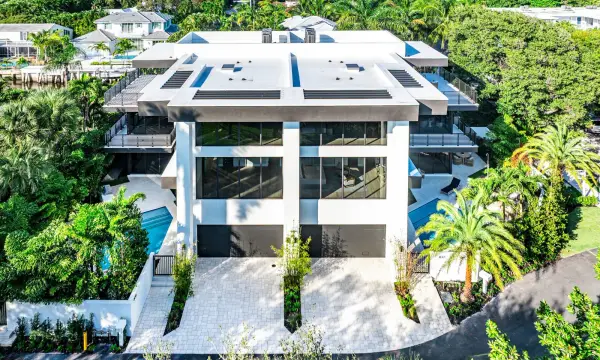 810 Andrews Avenue, Delray Beach, FL 33483