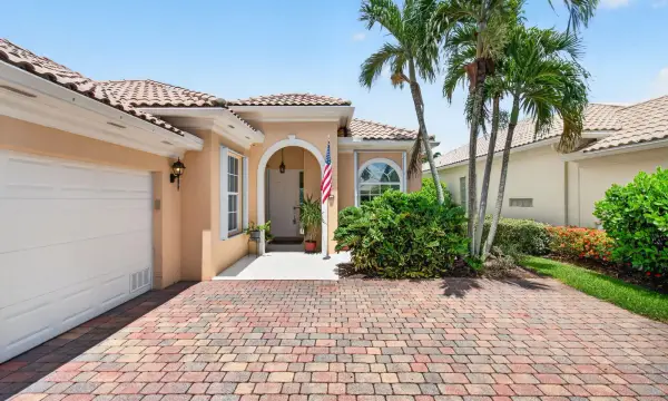 8317 Xanthus Lane, Wellington, FL 33414
