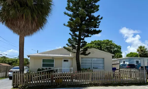 1105 W 34th Street, Riviera Beach, FL 33404