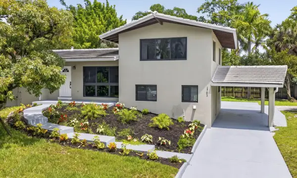 1701 SW 4th Court, Fort Lauderdale, FL 33312