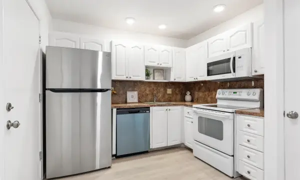4851 NW 21st Street 203, Lauderhill, FL 33313