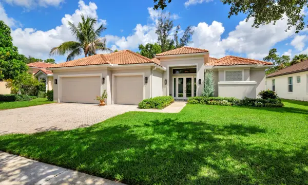 1754 Flagler Manor Circle, West Palm Beach, FL 33411