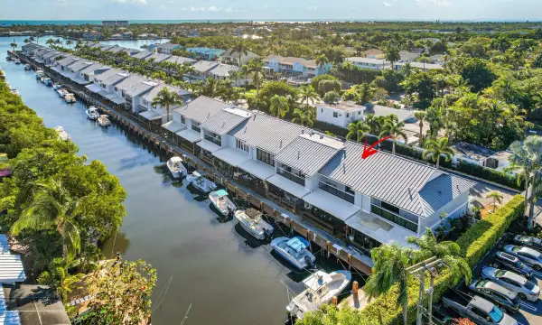 611 NE 12th Terrace, Boynton Beach, FL 33435