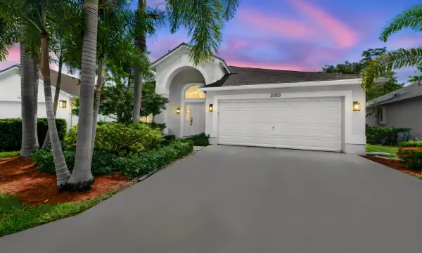 2203 Soundings Court, Greenacres, FL 33413