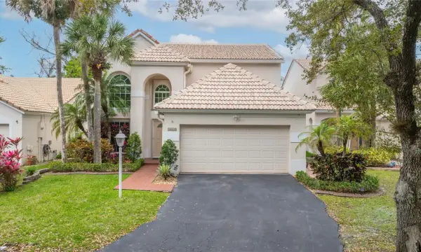 3668 Wilderness Way, Coral Springs, FL 33065