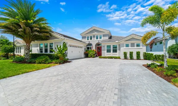 4560 Estates Circle, The Acreage, FL 33470