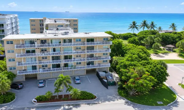 4500 S Ocean Boulevard 309, South Palm Beach, FL 33480