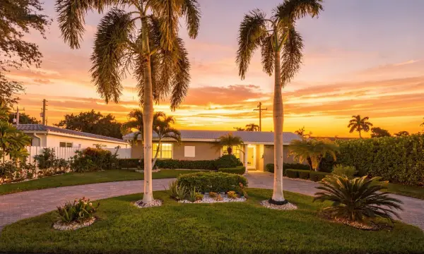2511 NE 20th Avenue, Lighthouse Point, FL 33064