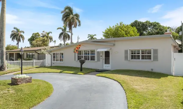 2107 N 15th Avenue, Hollywood, FL 33020