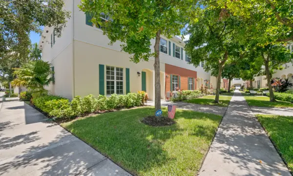 701 SW 1st Terrace, Pompano Beach, FL 33060