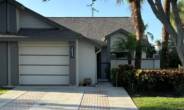 1911 Landings Boulevard, Greenacres, FL 33413