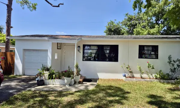 3141 SW 22nd Street, Fort Lauderdale, FL 33312