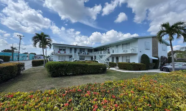 401 N J Street 5, Lake Worth Beach, FL 33460